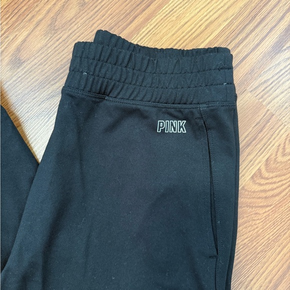 PINK Victoria's Secret women’s Active Jogger Sweatpants - Picture 2 of 3